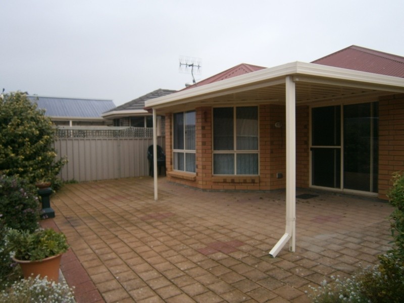 34 Beverly Grove, Victor Harbor SA 5211