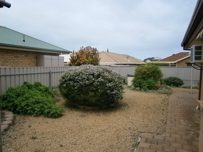 34 Beverly Grove, Victor Harbor SA 5211