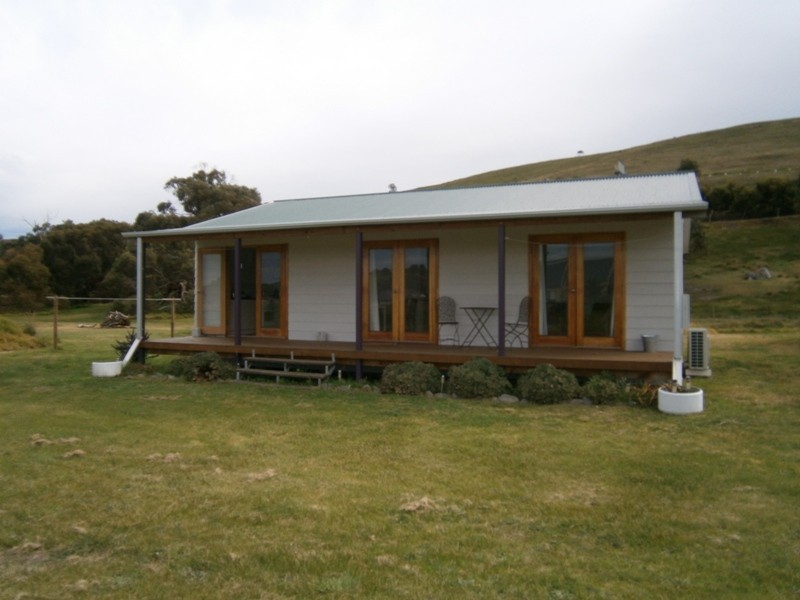 69 Stock Rd, Victor Harbor SA 5211