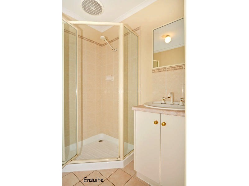 11 Theisenger Ct, Encounter Bay SA 5211