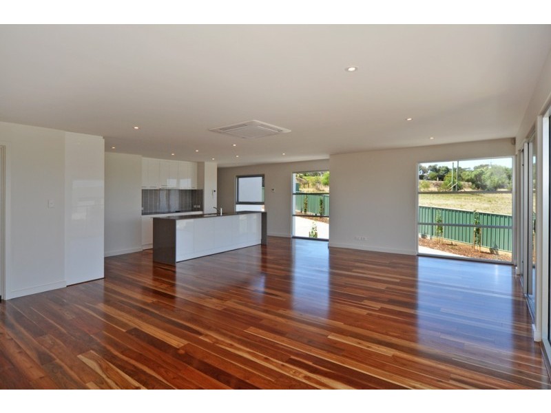 Lot 2000 “Twin Palms” Coromandel Drive, Mccracken SA 5211