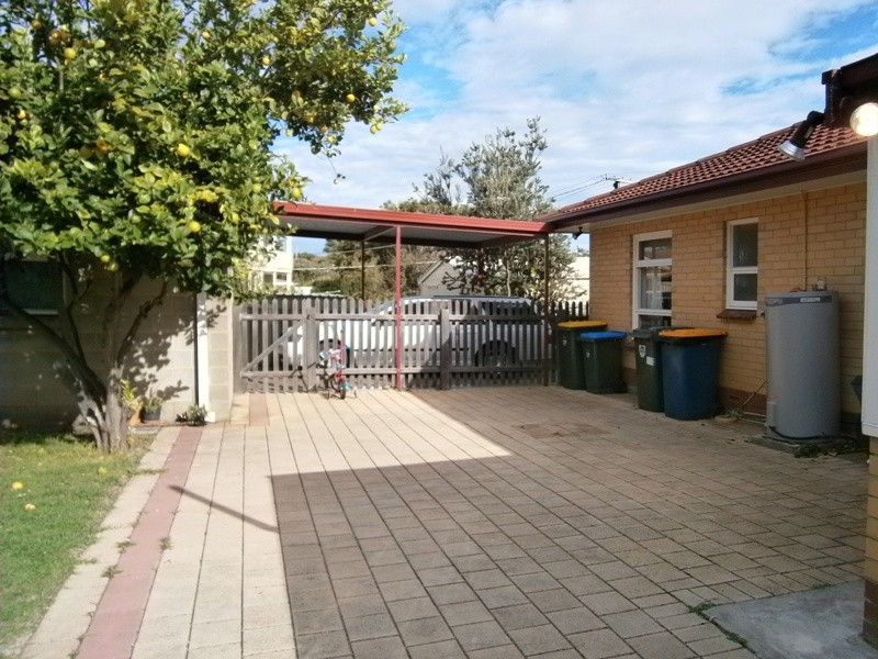 7 Anderson Grove, Victor Harbor SA 5211