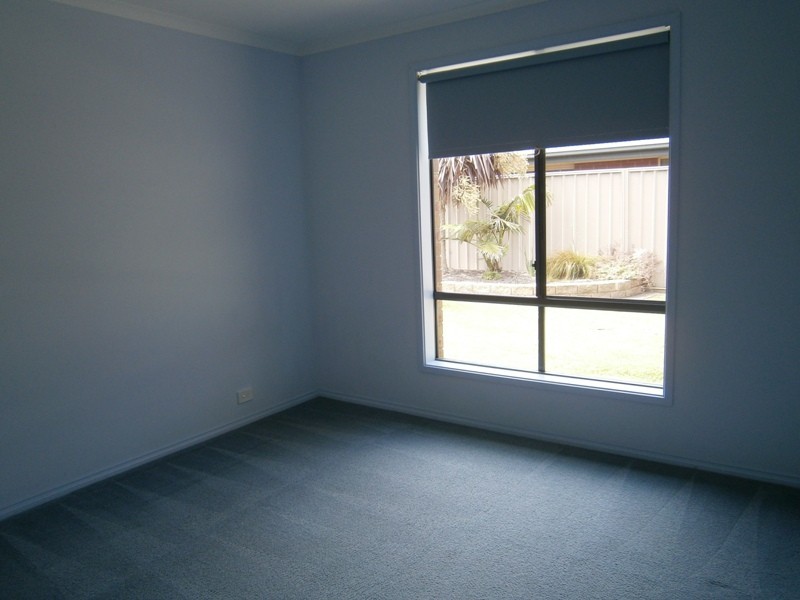 47 Ainslie Roberts Dr, Encounter Bay SA 5211