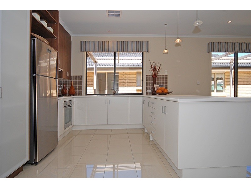 65 Tabernacle Rd, Victor Harbor SA 5211