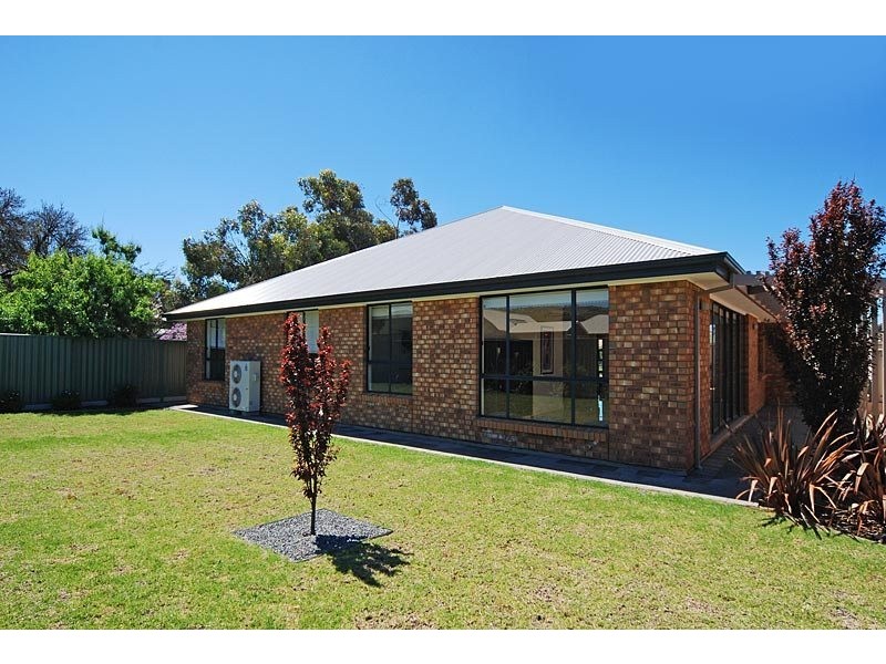 65 Tabernacle Rd, Victor Harbor SA 5211