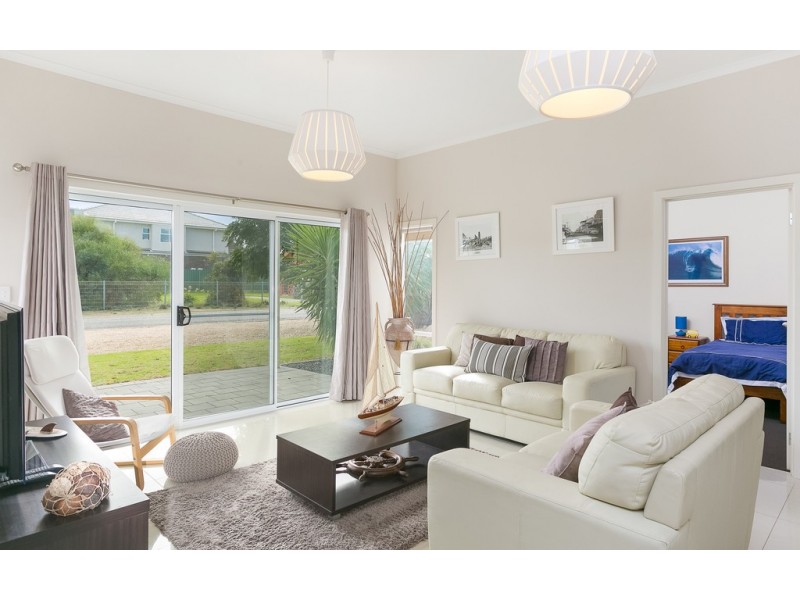 137 Seagull Ave, Hayborough SA 5211