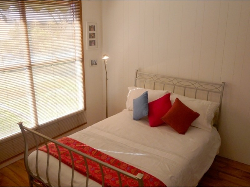 15  Marlborough Ave, Victor Harbor SA 5211