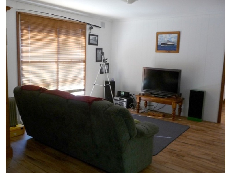 15  Marlborough Ave, Victor Harbor SA 5211