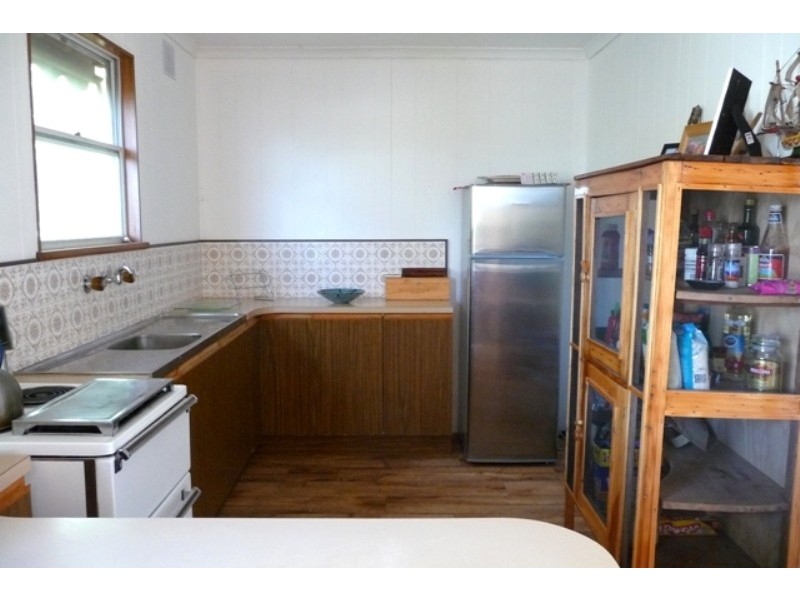 15  Marlborough Ave, Victor Harbor SA 5211