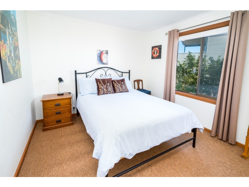 14 CHAPMAN ROAD, Middleton SA 5213