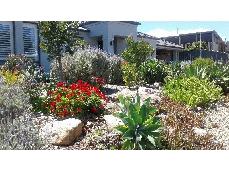 4 LINKS COURT, Mccracken SA 5211