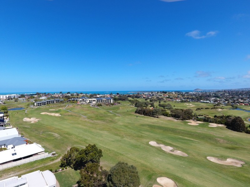 4 LINKS COURT, Mccracken SA 5211