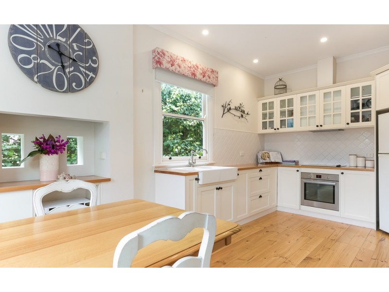 101 CROZIER ROAD, Victor Harbor SA 5211