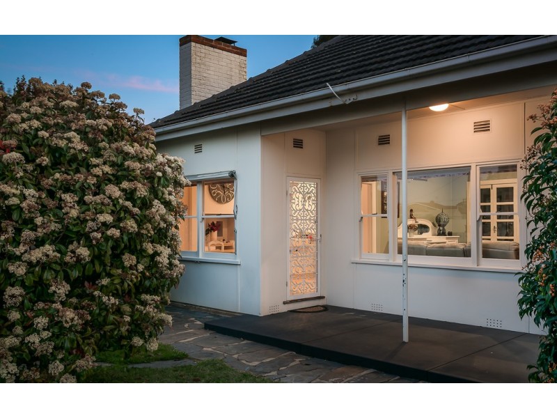 101 CROZIER ROAD, Victor Harbor SA 5211