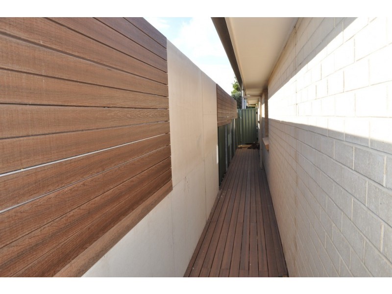 18 SWEETMAN AVENUE, Encounter Bay SA 5211