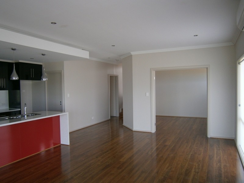 27 Jasmin Dr, Victor Harbor SA 5211