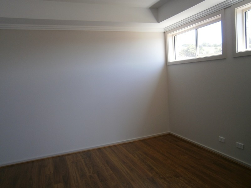 27 Jasmin Dr, Victor Harbor SA 5211