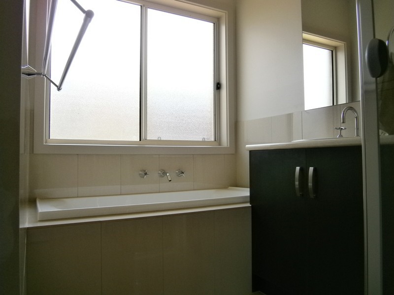 27 Jasmin Dr, Victor Harbor SA 5211