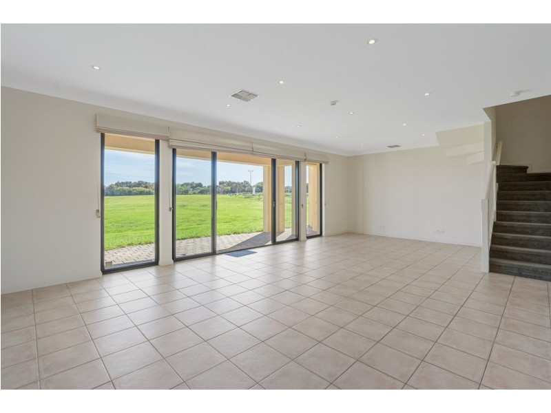 3 VESTA DRIVE, Hindmarsh Island SA 5214