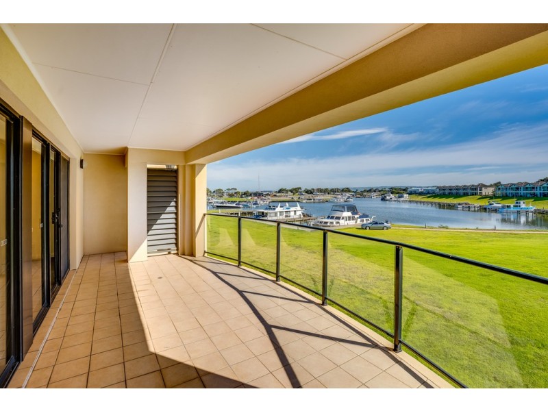 3 VESTA DRIVE, Hindmarsh Island SA 5214