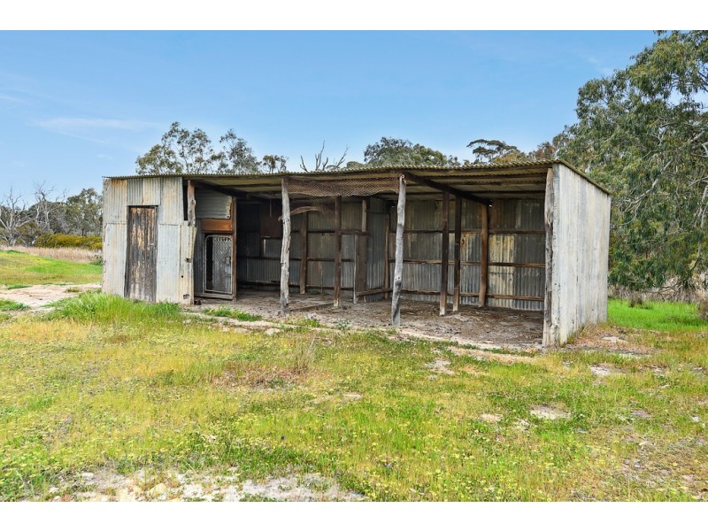 1296 Alexandrina Rd, Finniss SA 5255