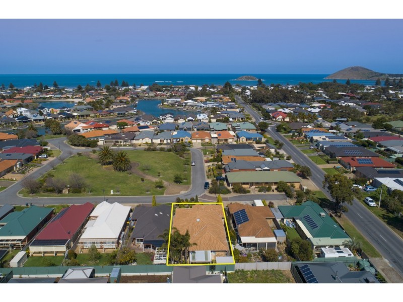 32 CUTTER CIRCUIT, Encounter Bay SA 5211