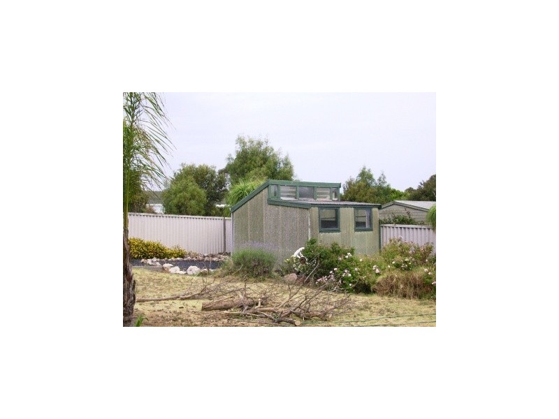 18 Marlborough Ave, Victor Harbor SA 5211