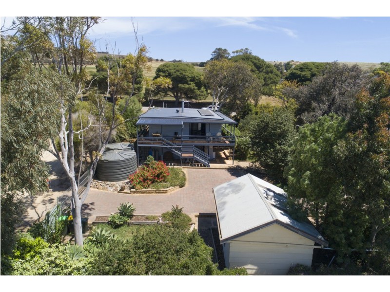 31 Finniss Vale Drive, Second Valley SA 5204