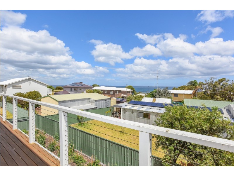 9 RUPARA AVENUE, Hayborough SA 5211