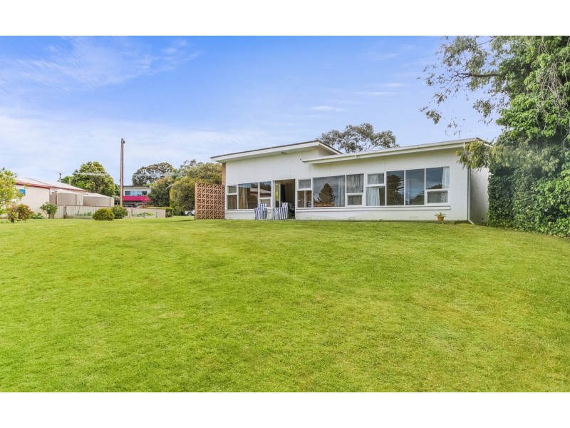 12 ISLAND VIEW CRESCENT, Encounter Bay SA 5211