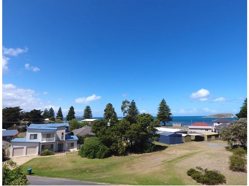 12 ISLAND VIEW CRESCENT, Encounter Bay SA 5211