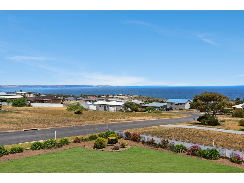 6 Elanora Crescent, Cape Jervis SA 5204