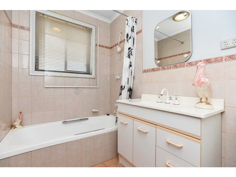 6 Elanora Crescent, Cape Jervis SA 5204