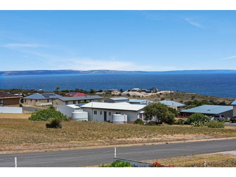 6 Elanora Crescent, Cape Jervis SA 5204