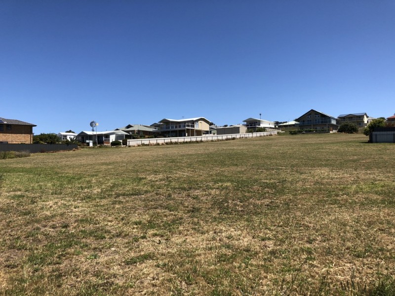 34 NORMA CRESCENT, Encounter Bay SA 5211