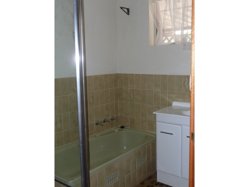 9 Marlborough Ave, Victor Harbor SA 5211