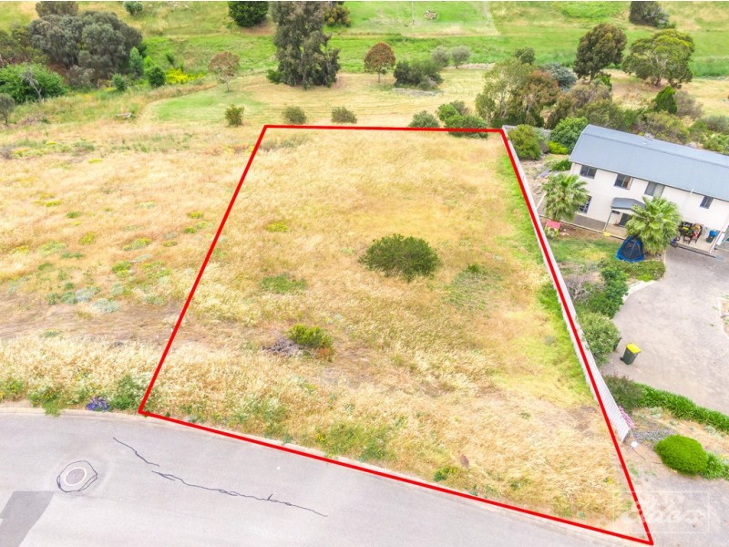 13 THEISENGER COURT, Encounter Bay SA 5211