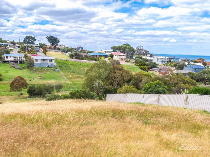 13 THEISENGER COURT, Encounter Bay SA 5211