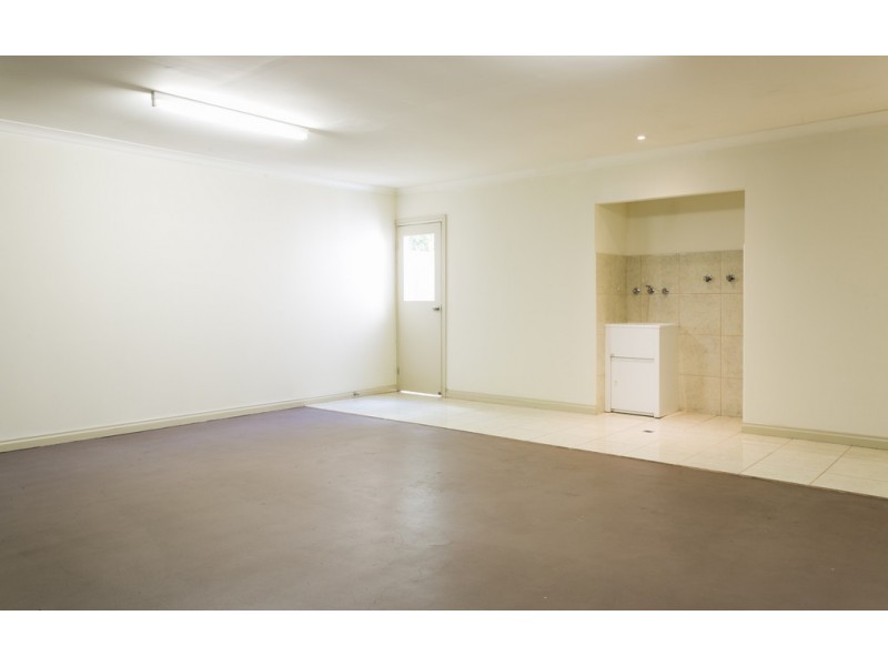 7 ROBB STREET, Encounter Bay SA 5211
