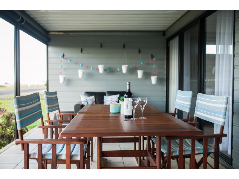 41 Lake Road, Milang SA 5256