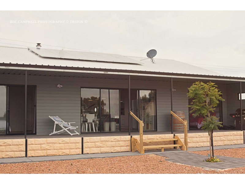 41 Lake Road, Milang SA 5256