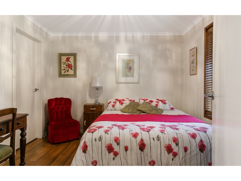 8 DAVID STREET, Mccracken SA 5211