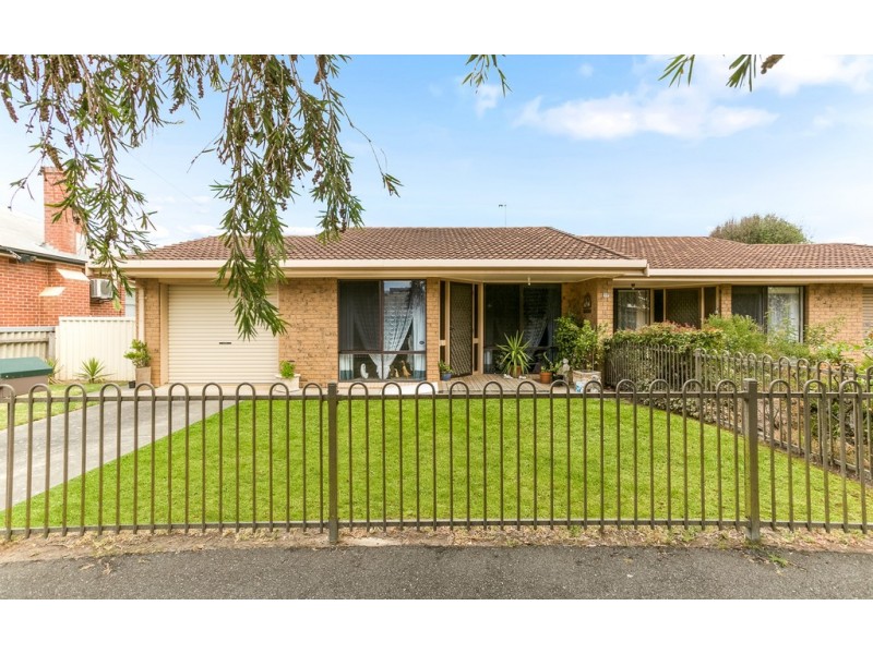 Unit 1 and 2 17 Acraman Street, Victor Harbor SA 5211