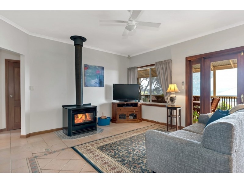 36 Tjilbruke Drive, Encounter Bay SA 5211