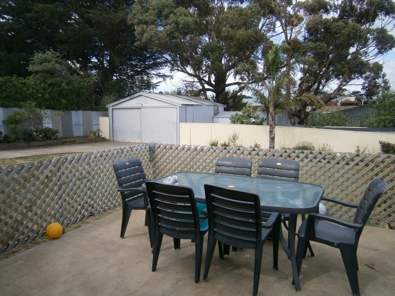 10 Newell St, Hayborough SA 5211