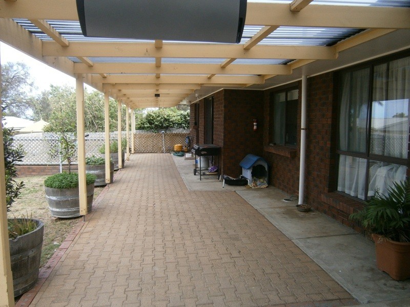 10 Newell St, Hayborough SA 5211