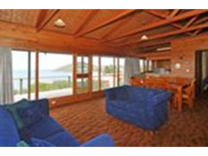 9 Hart Avenue, Encounter Bay SA 5211