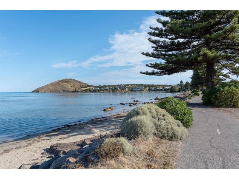 55 BATTYE ROAD, Encounter Bay SA 5211
