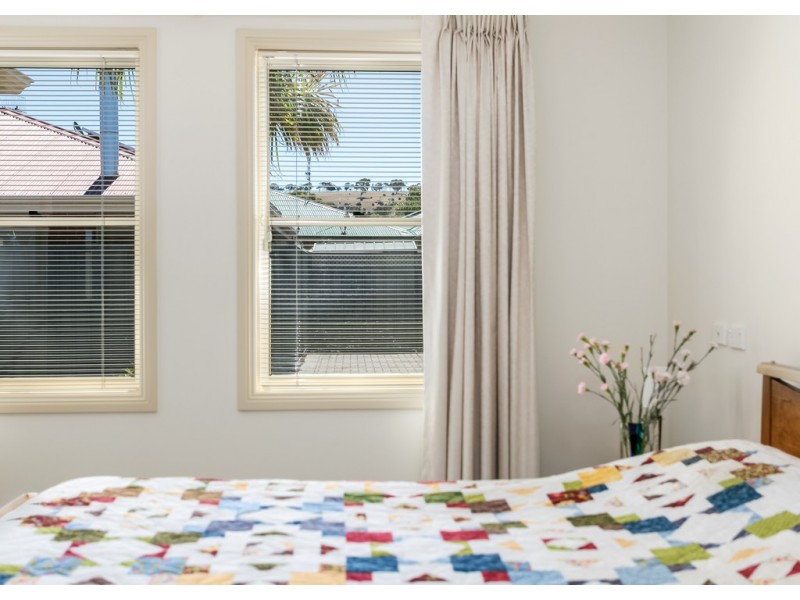 5 5 SAN REMO COURT, Encounter Bay SA 5211