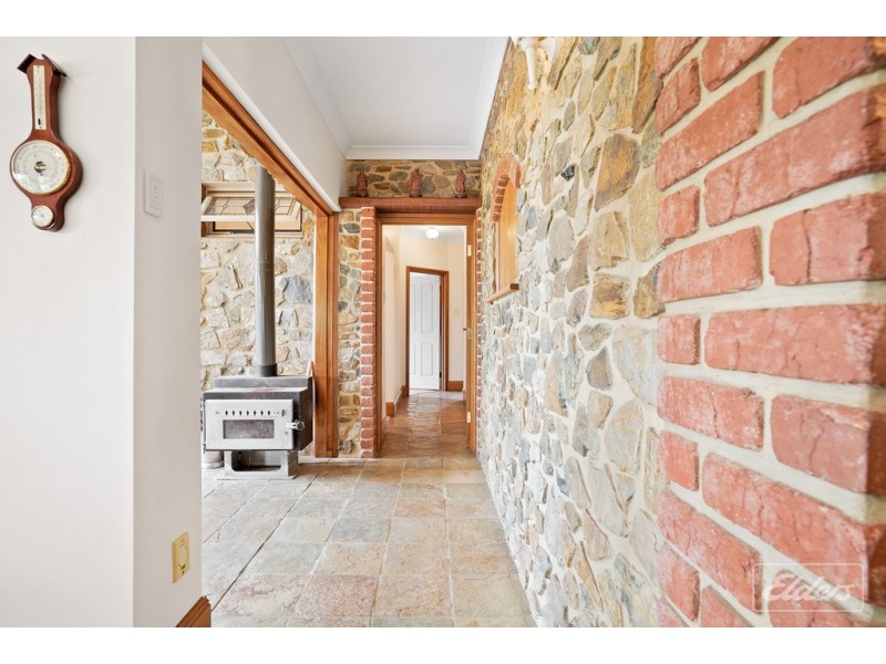 25 SPRINGVALE TERRACE, Mount Compass SA 5210